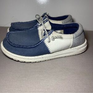 Hey Dude Wally Boys' Toddler Tri Varsity Slip-On Shoes, Size K10 Navy/gray/white